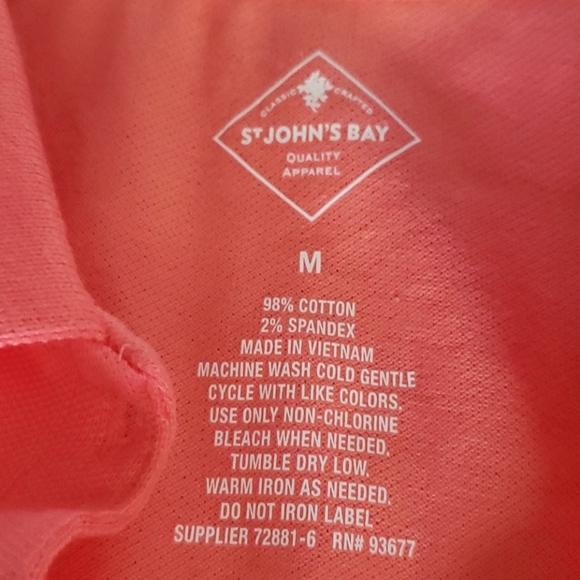 St. John's Bay Short Sleeve Polo (Size: M) NWT - Picture 2 of 4